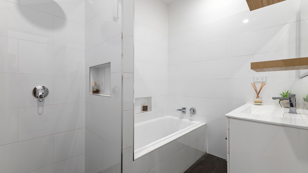 Photo of Bathroom in Adamstown