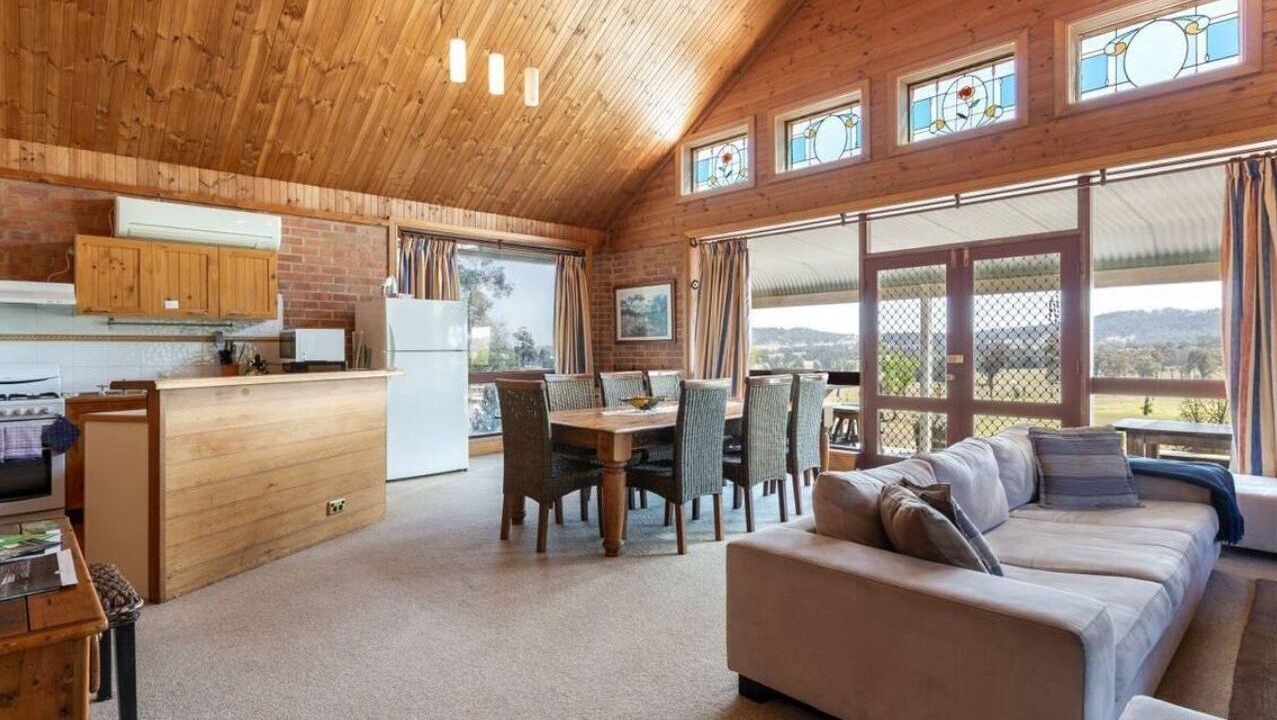Photo of Livingroom in Lovedale