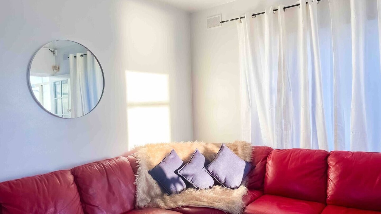 Photo of Livingroom in Glenelg North