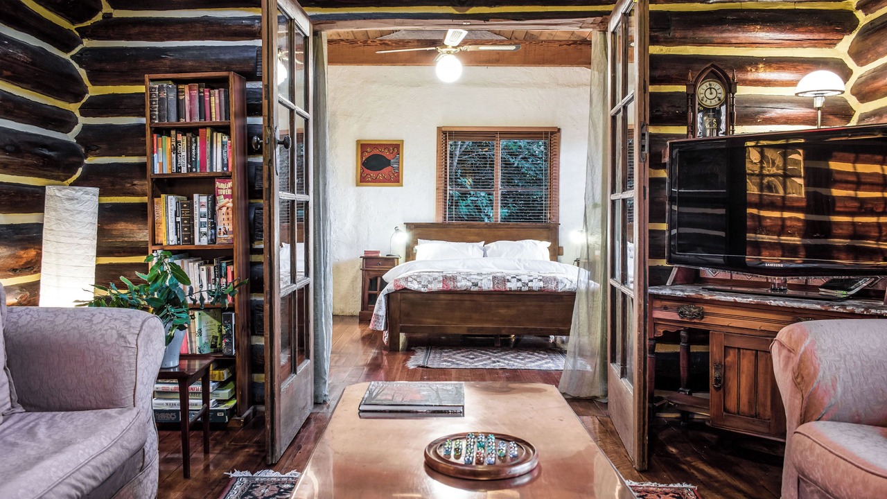 Photo of Bedroom in Kalorama
