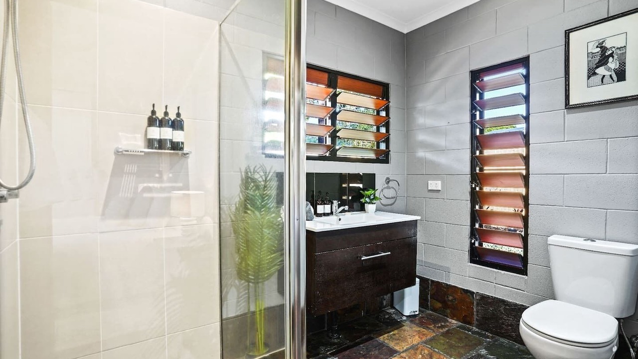 Photo of Bathroom in Kewarra Beach