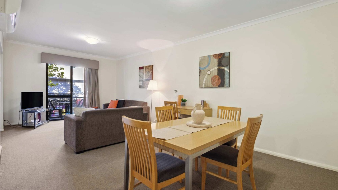 Photo of Livingroom in Northbridge
