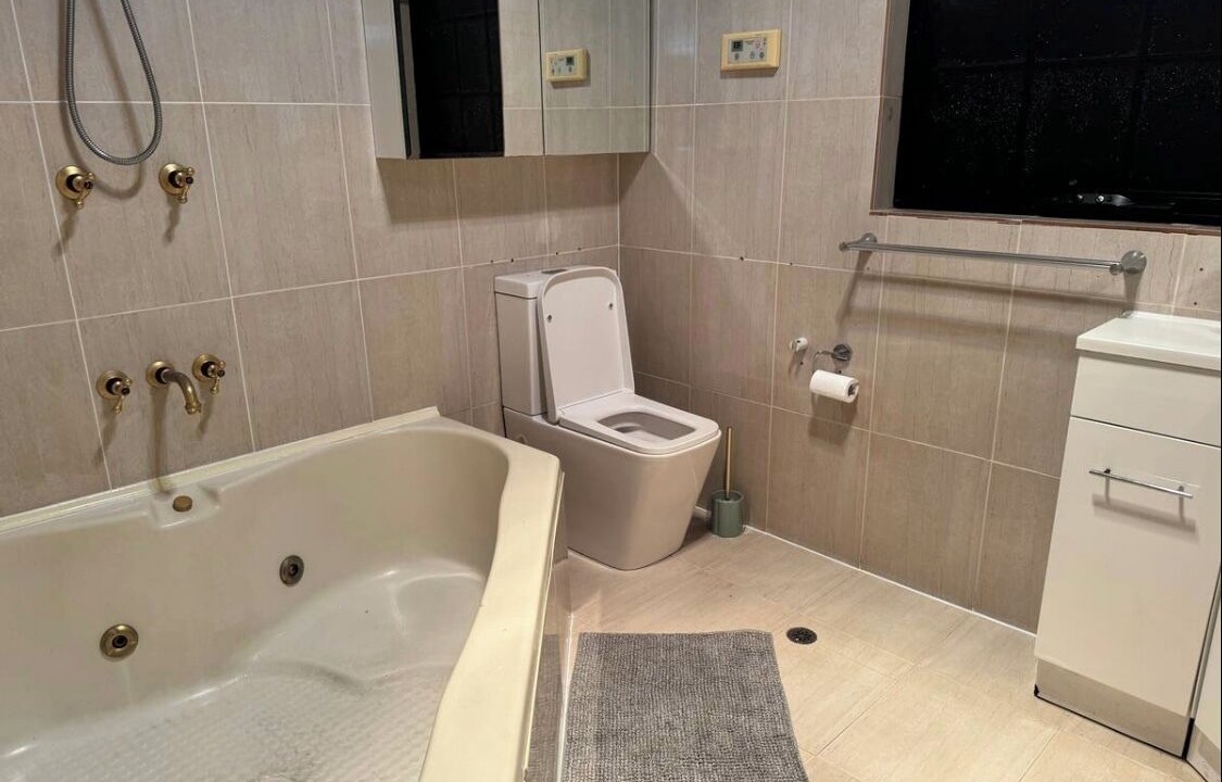 Photo of Bathroom in Wentworthville