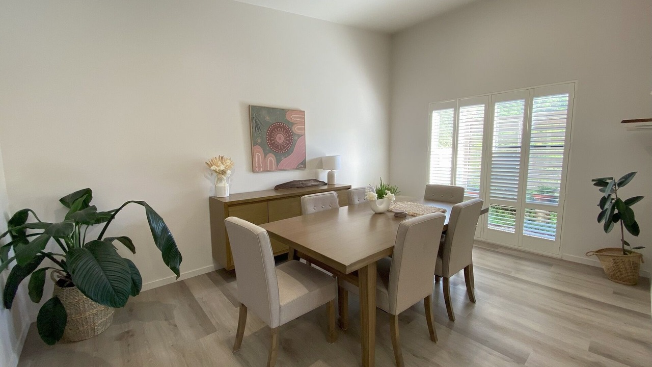 Photo of Livingroom in Valla Beach
