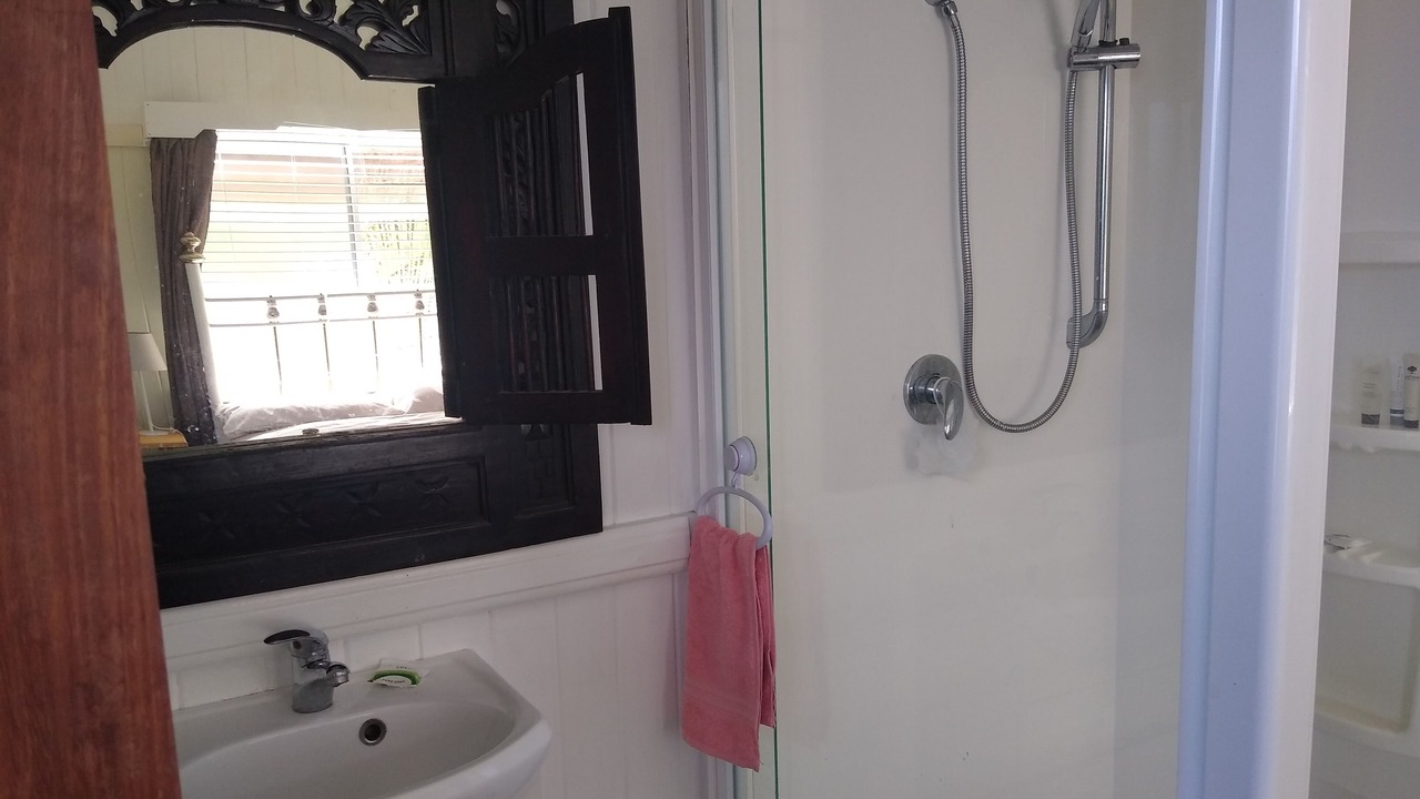 Photo of Bathroom in Kuttabul