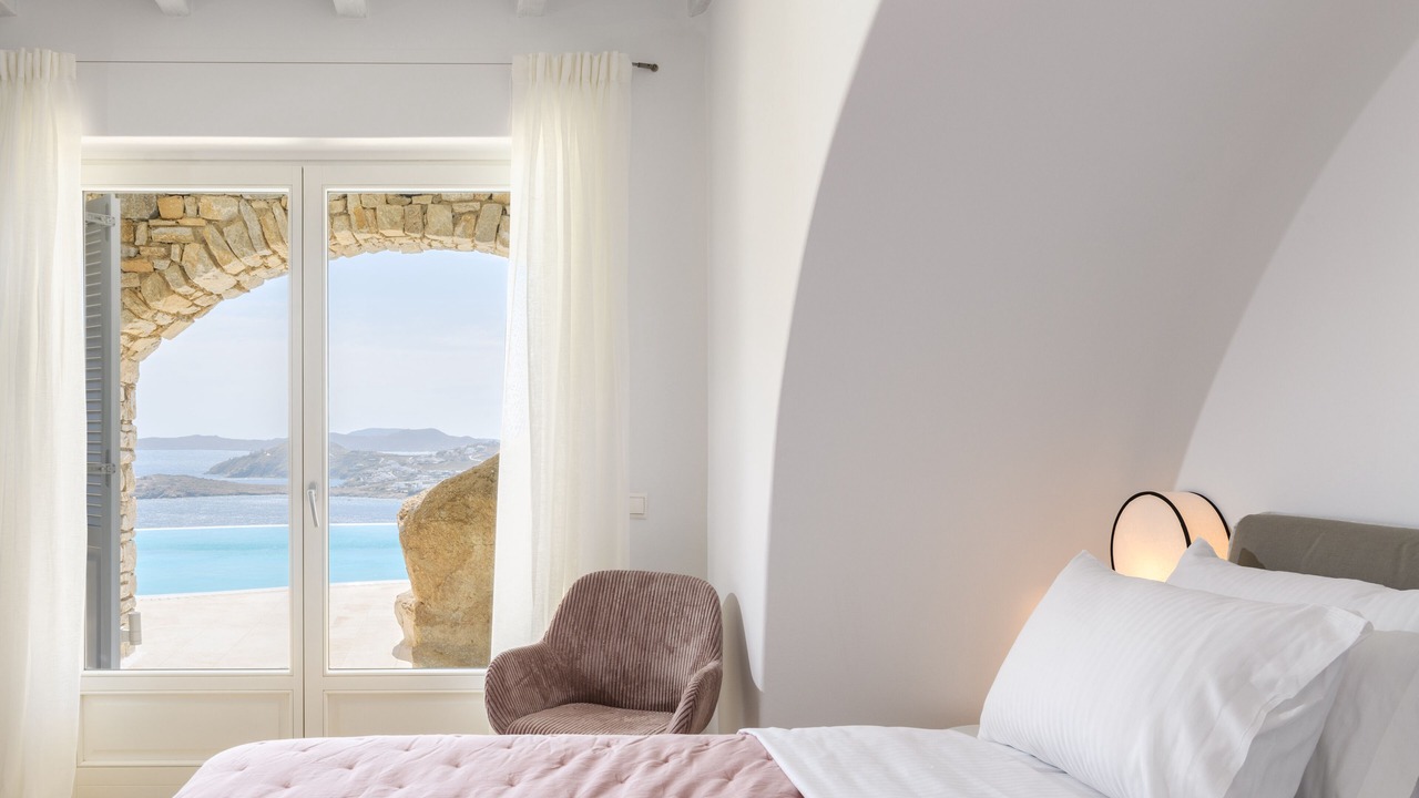 Photo of Bedroom in Ornos