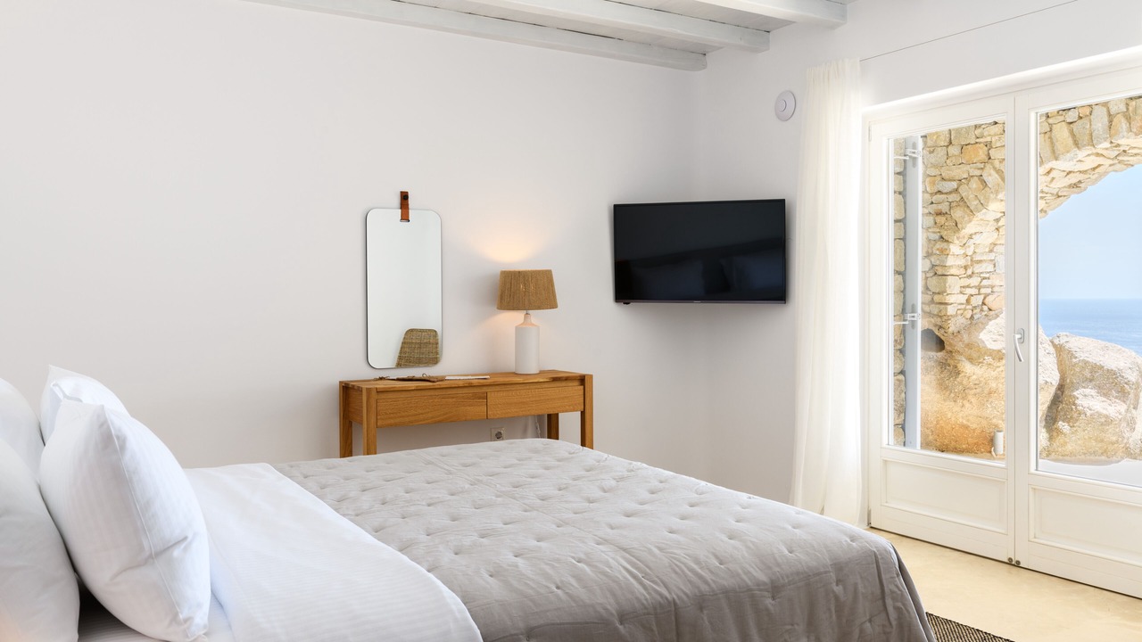 Photo of Bedroom in Ornos