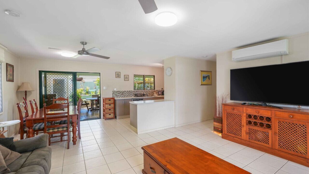 Photo of Livingroom in Edge Hill