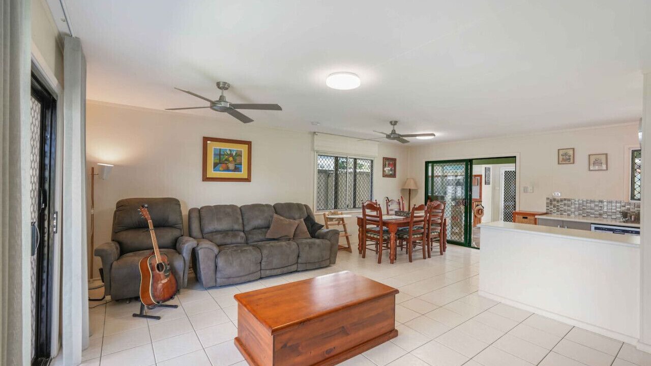 Photo of Livingroom in Edge Hill