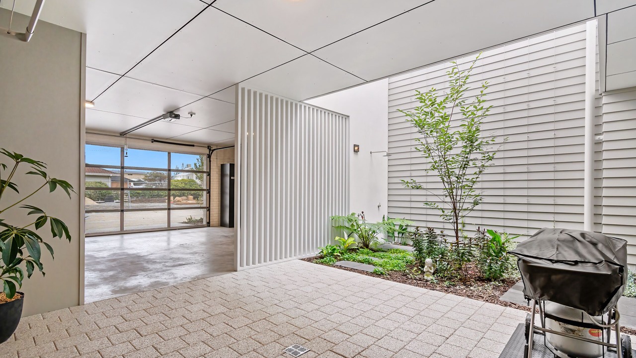 Photo of Outdoor in Middleton Beach