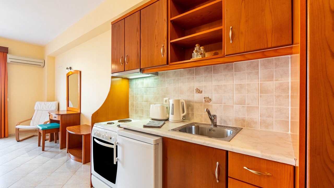 Photo of Kitchen in Agios Stefanos Avliotes
