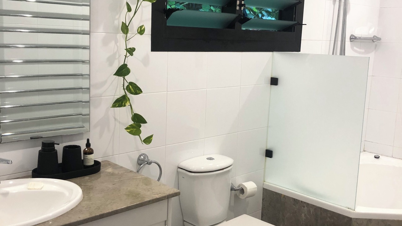 Photo of Bathroom in Newport