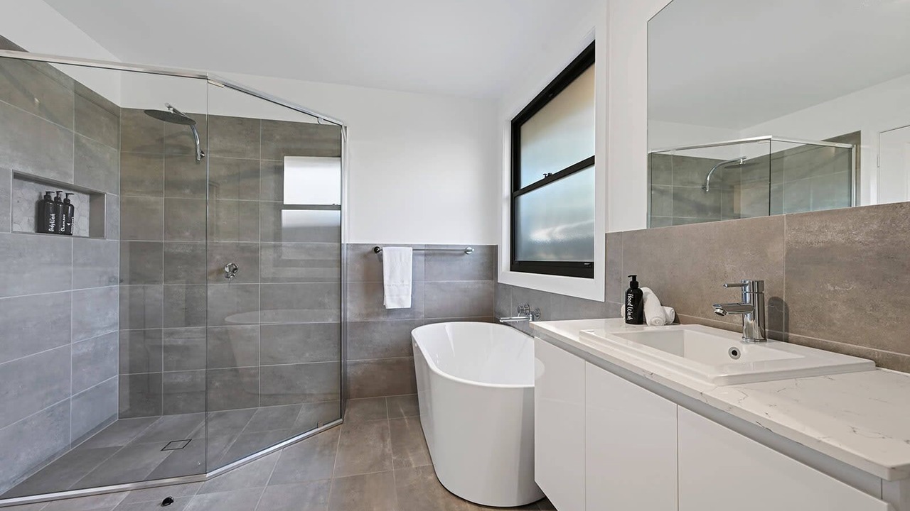 Photo of Bathroom in Orange