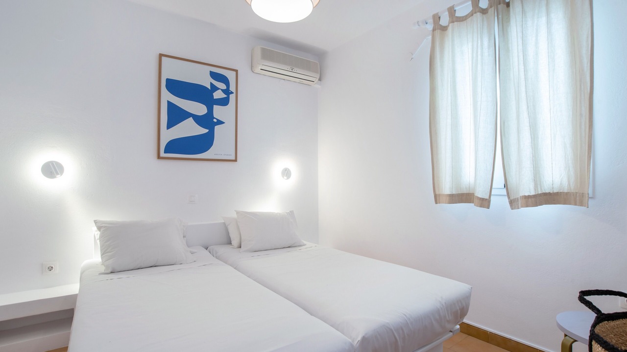 Photo of Bedroom in Parikia