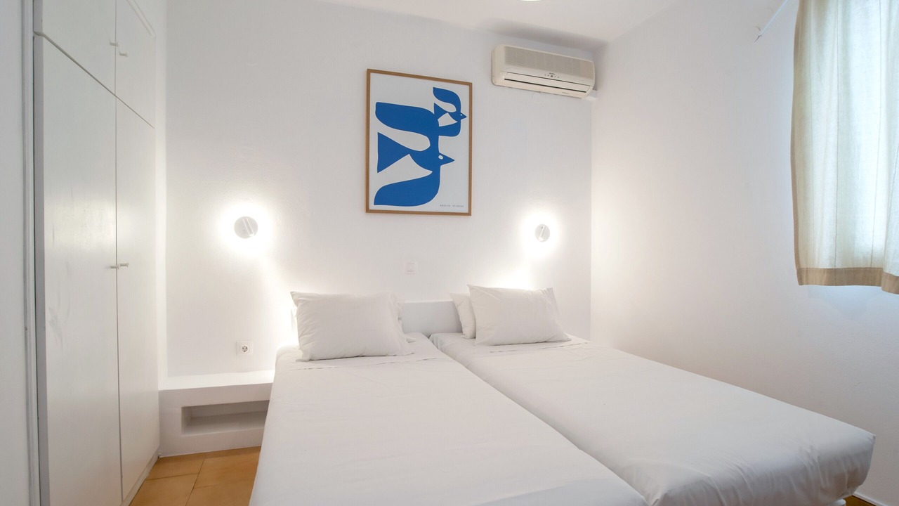 Photo of Bedroom in Parikia