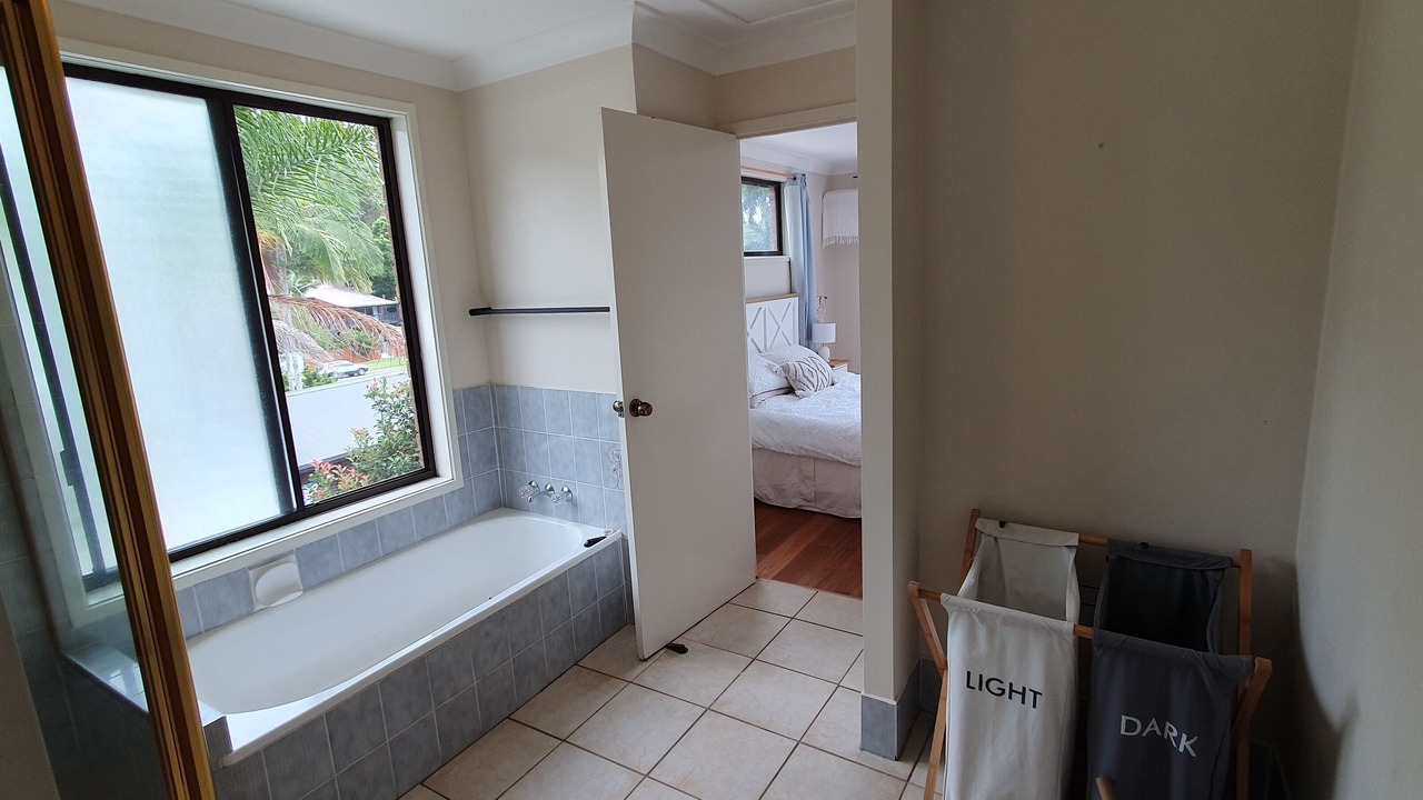 Photo of Bathroom in Tugun