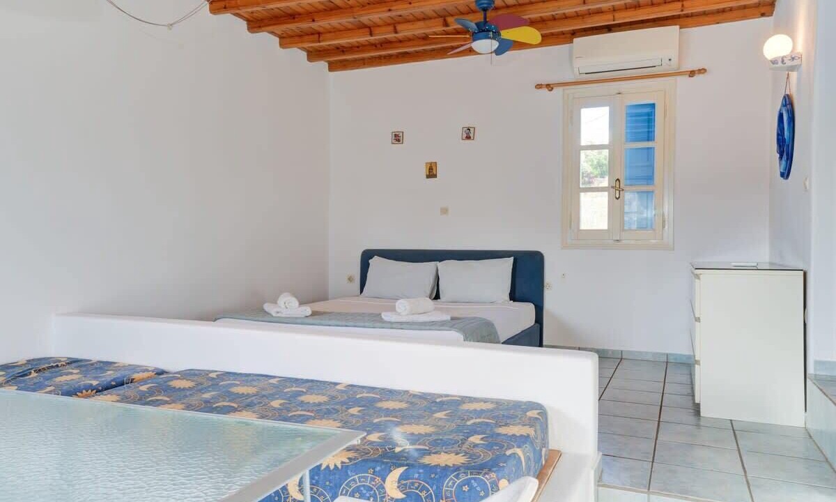 Photo of Bedroom in Ornos