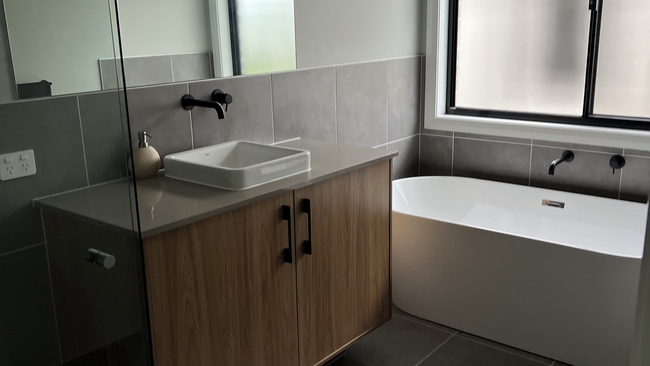 Photo of Bathroom in Lochinvar