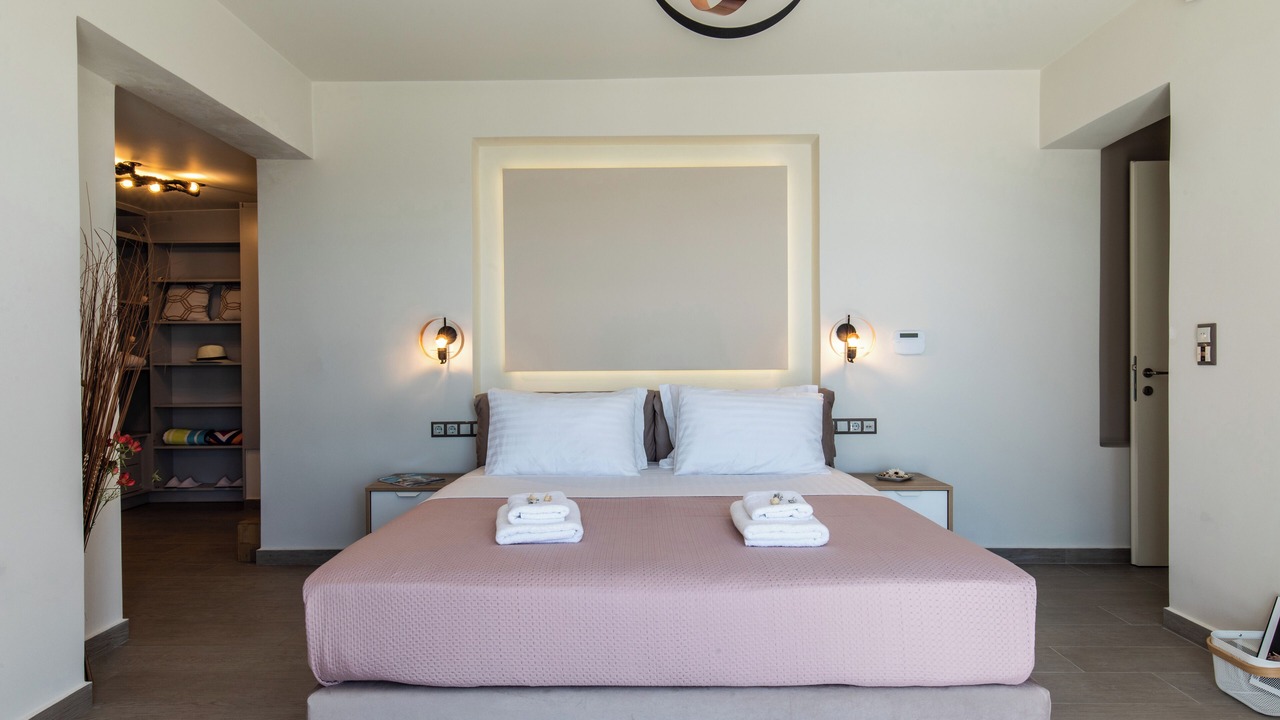 Photo of Bedroom in Naxos Town