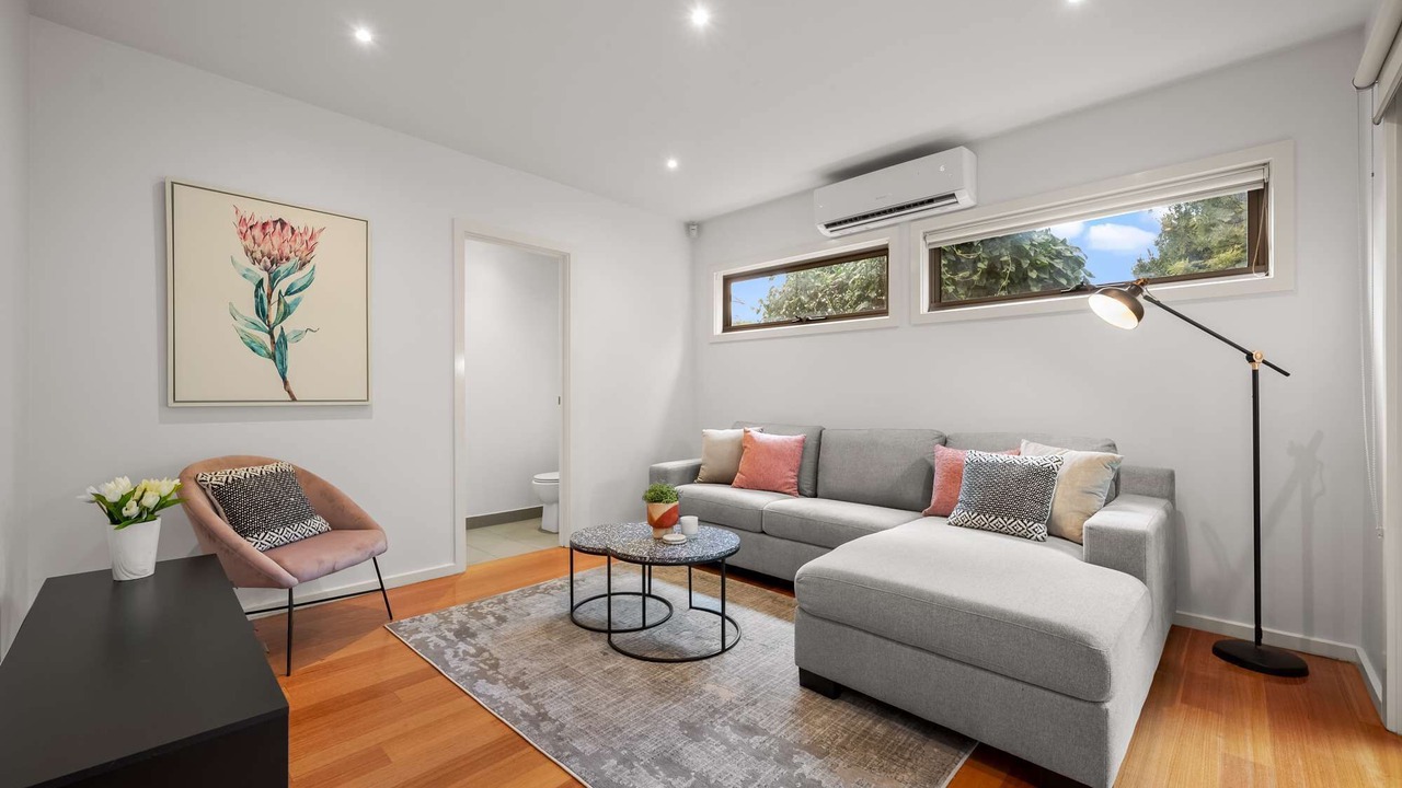 Photo of Livingroom in Kew