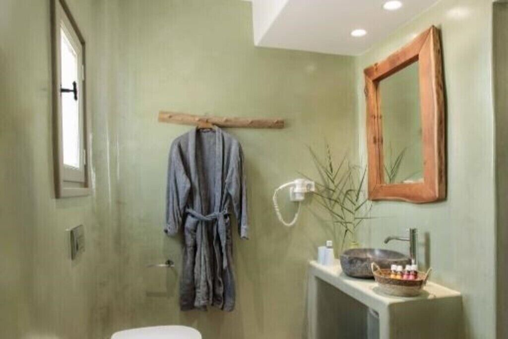 Photo of Bathroom in Naxos