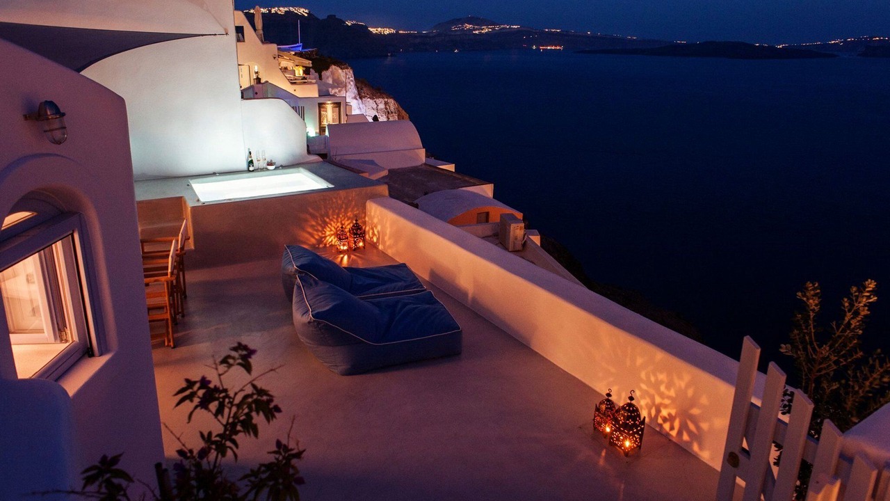 Photo of Others in Oia