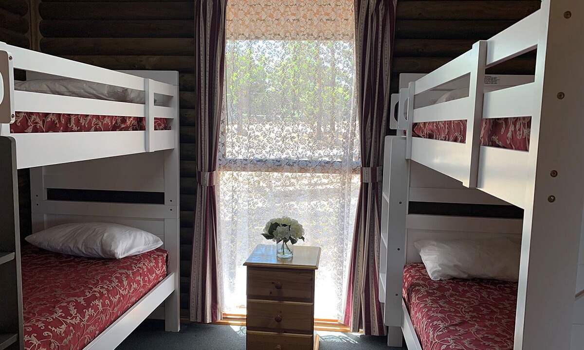 Photo of Bedroom in Wartook