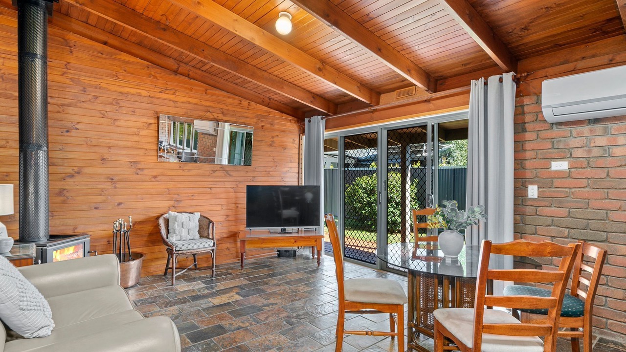 Photo of Livingroom in Bundalong