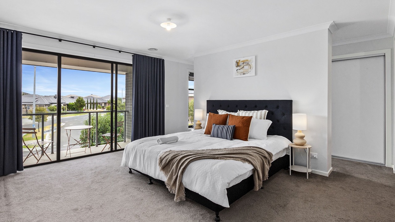 Photo of Bedroom in Sanctuary Lakes