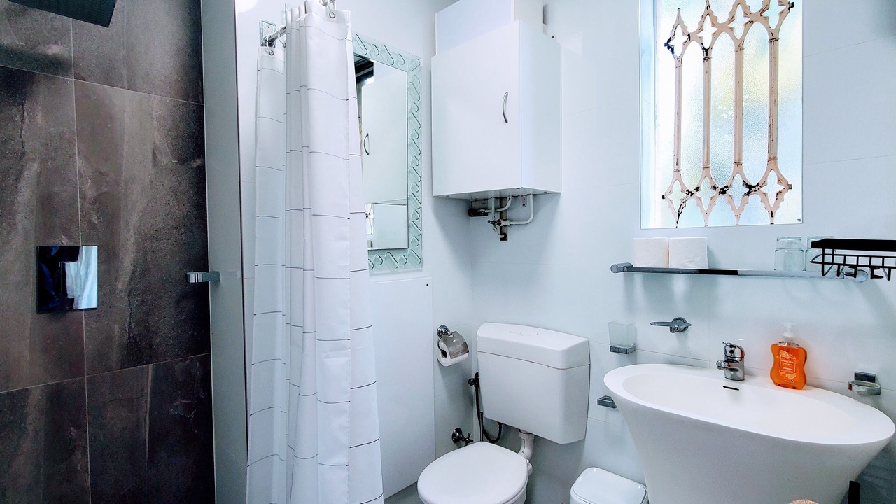 Photo of Bathroom in Subiaco