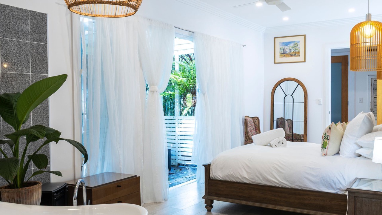 Photo of Bedroom in Murrays Beach