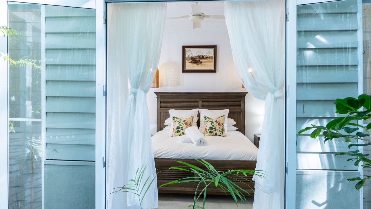 Photo of Bedroom in Murrays Beach