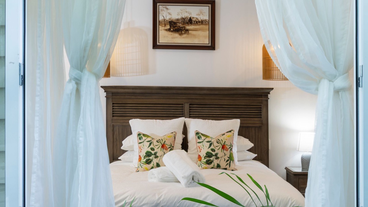 Photo of Bedroom in Murrays Beach