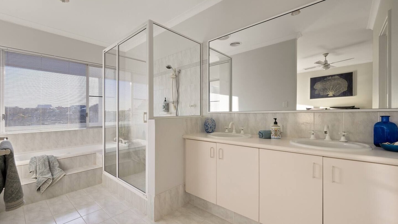 Photo of Bathroom in Halls Head