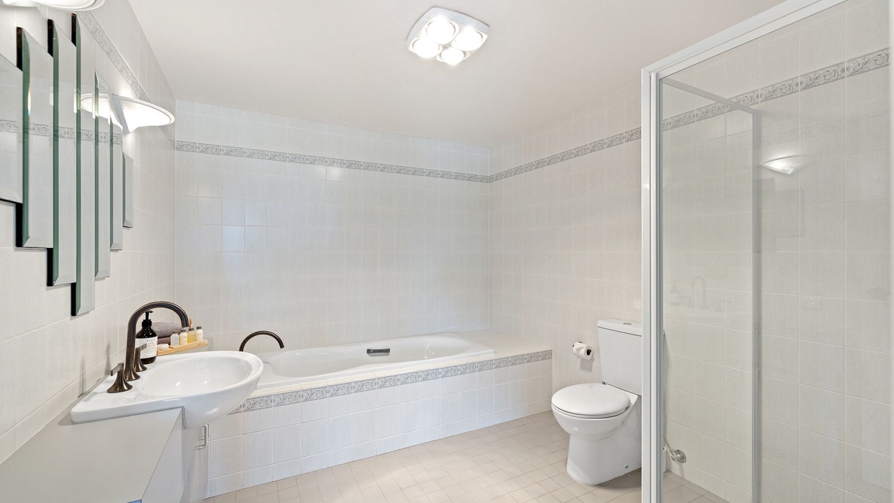 Photo of Bathroom in Powlett River