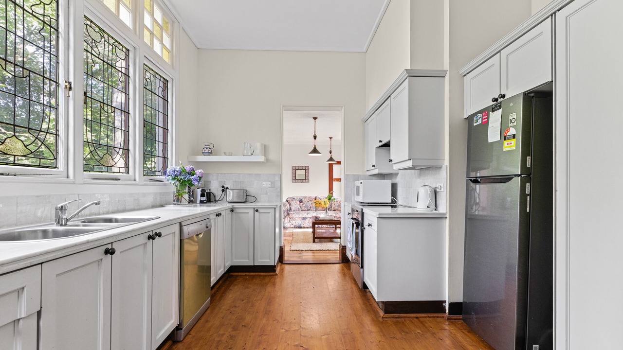 Photo of Kitchen in Blue Mountains City Council