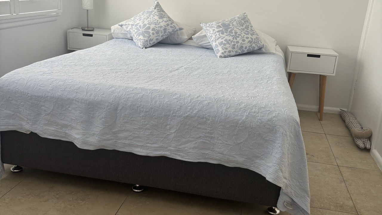 Photo of Bedroom in Bardwell Valley