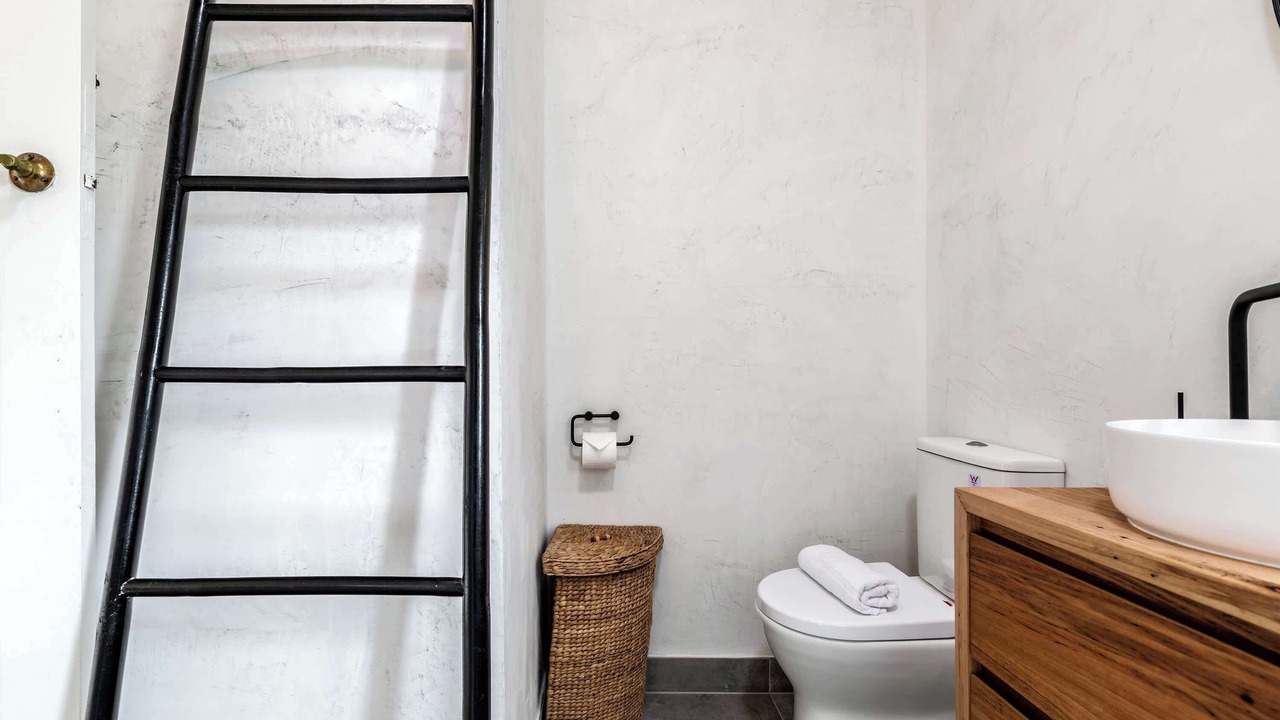 Photo of Bathroom in Williamstown