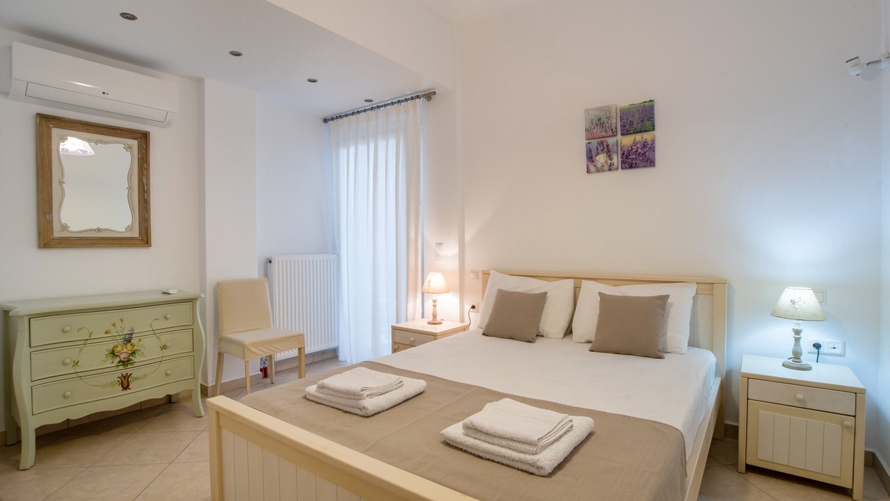 Photo of Bedroom in Naxos