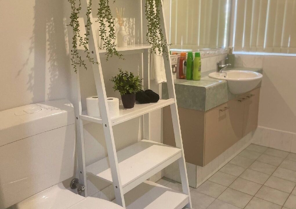 Photo of Bathroom in Falcon