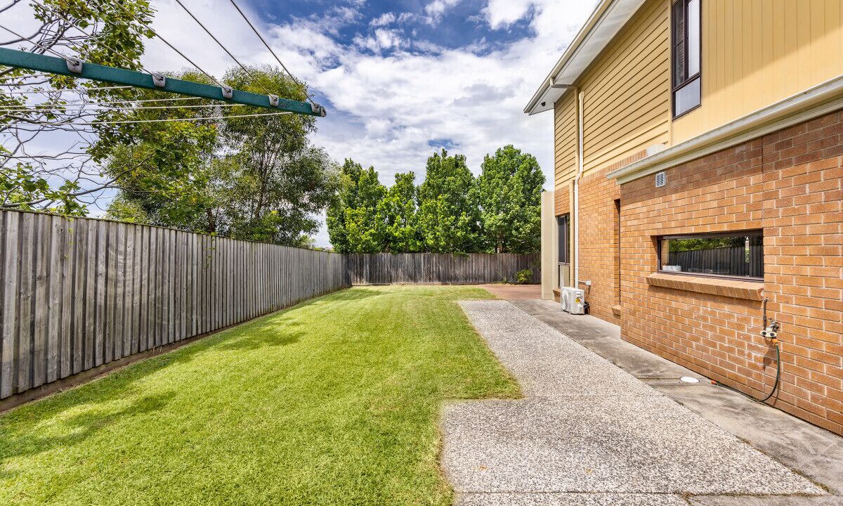 Photo of Outdoor in Stretton
