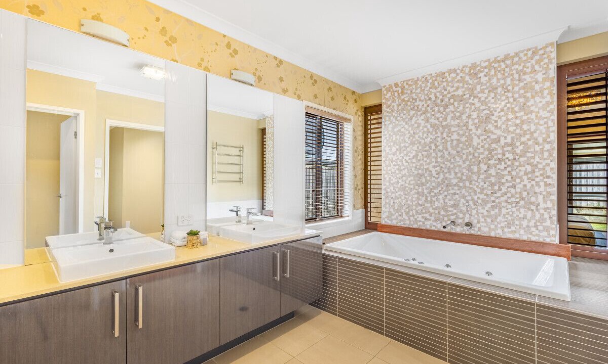 Photo of Bathroom in Stretton