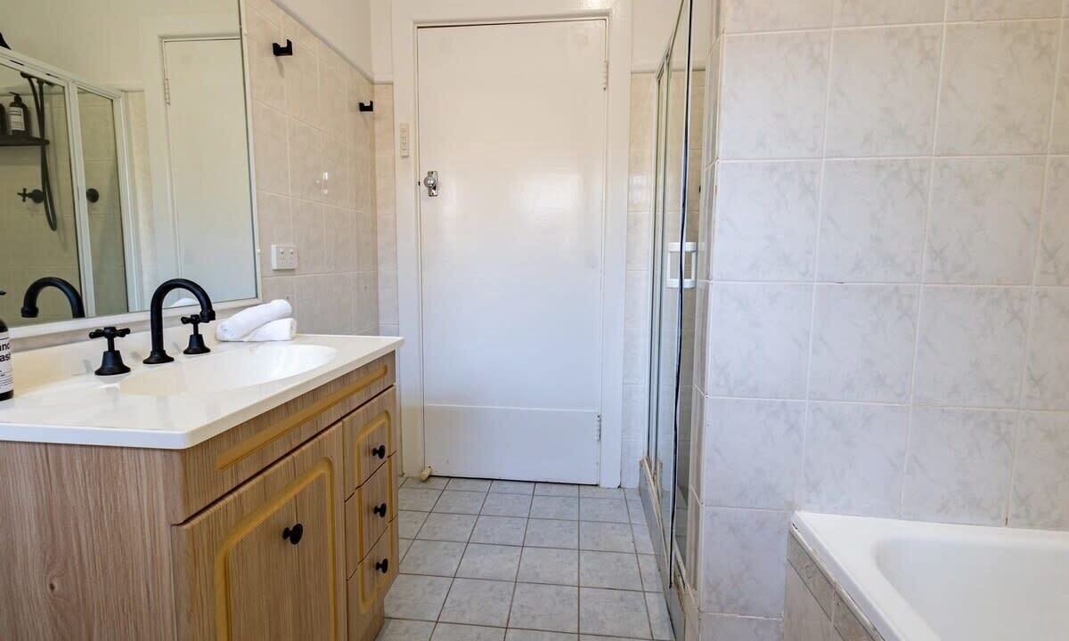 Photo of Bathroom in Dubbo
