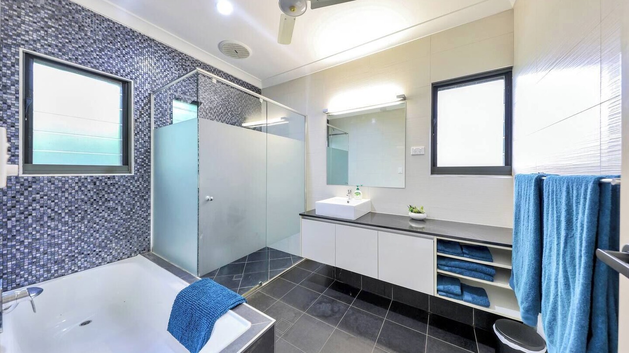 Photo of Bathroom in Muirhead