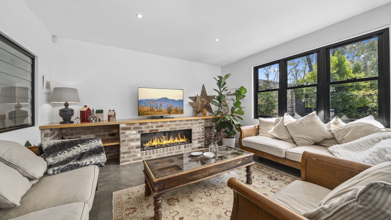 Photo of Livingroom in Wentworth Falls