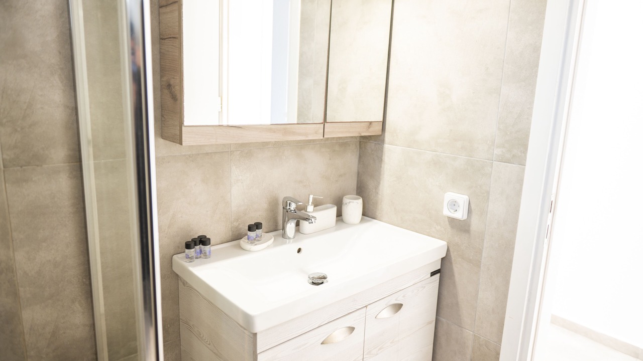 Photo of Bathroom in Ornos
