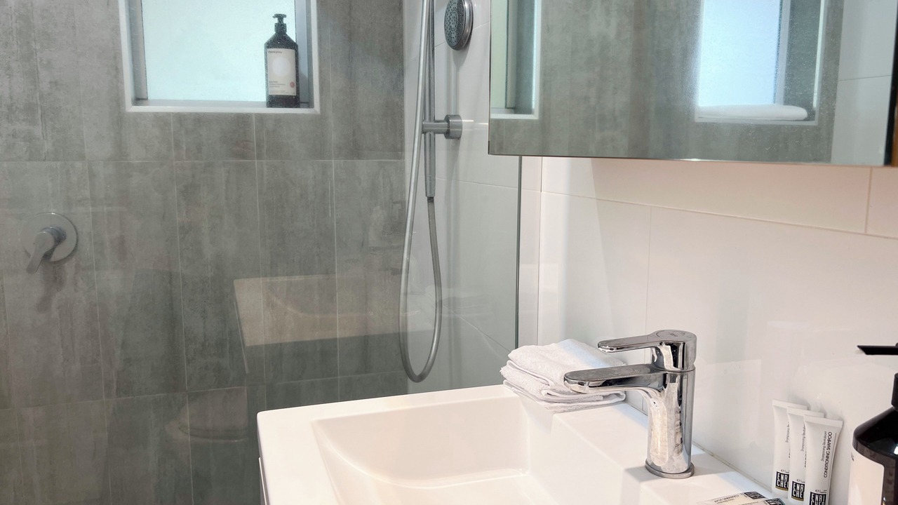 Photo of Bathroom in Turvey Park