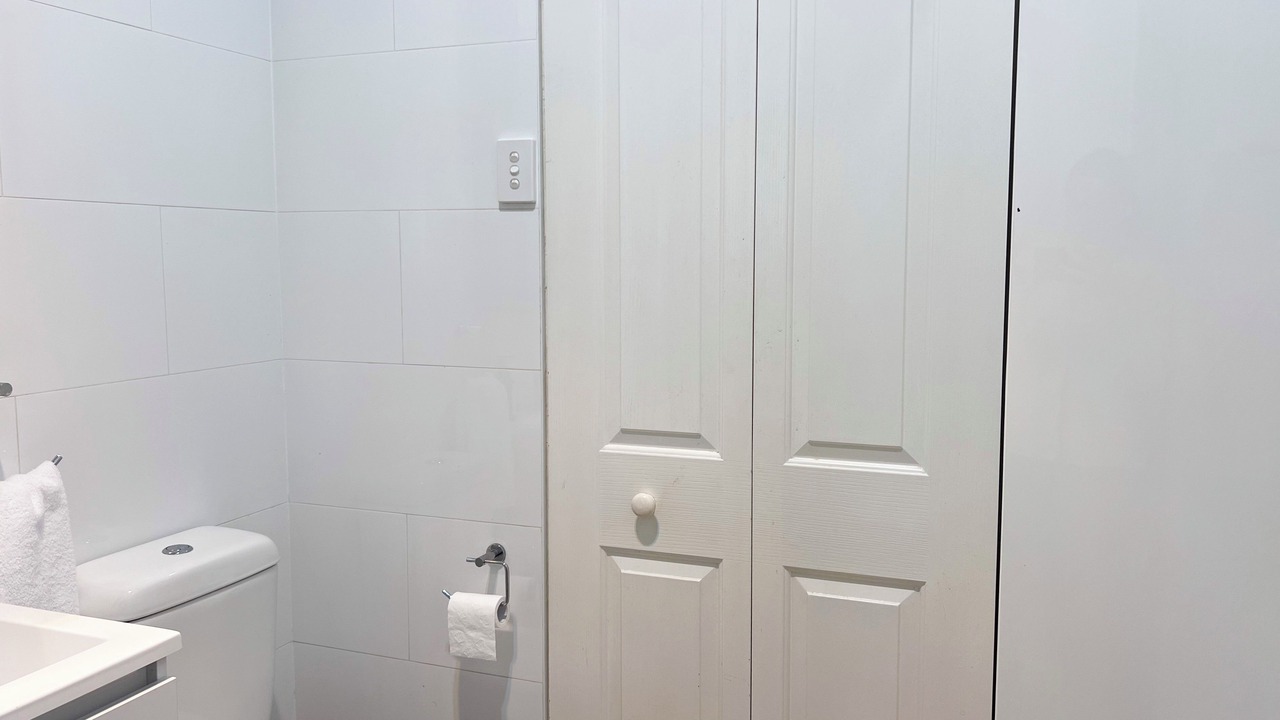 Photo of Bathroom in Turvey Park