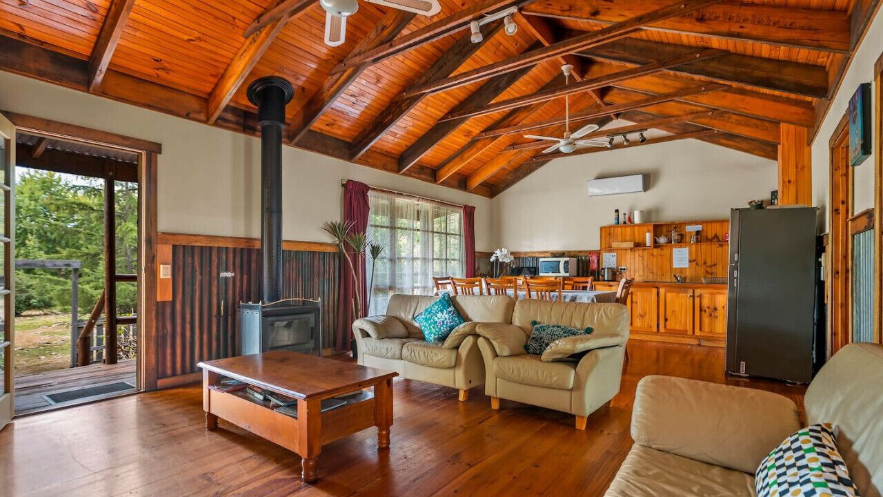 Photo of Livingroom in Badger Creek
