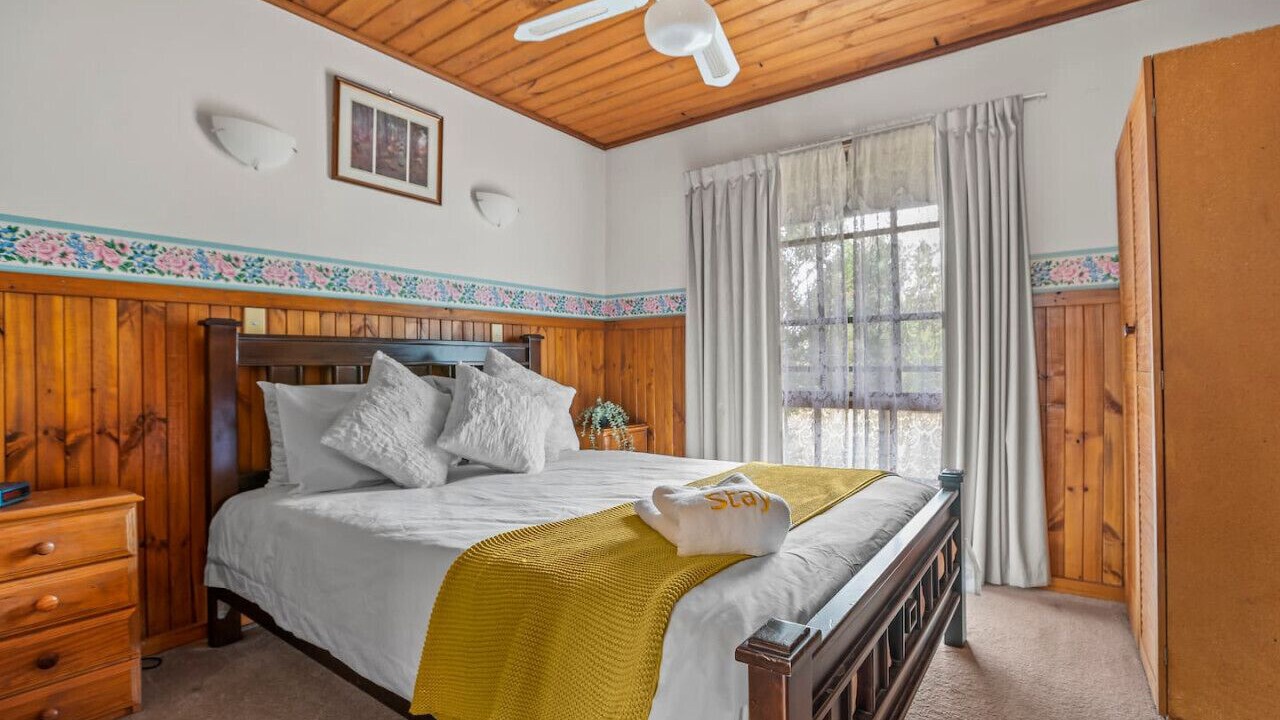 Photo of Bedroom in Badger Creek